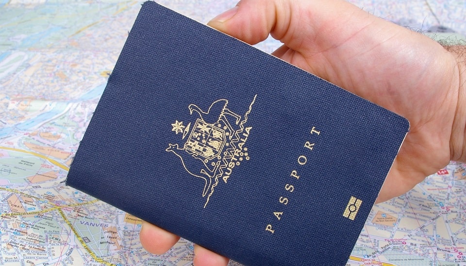Dựa vào kinh nghiệm đi du học của nhiều cựu du học sinh, bạn có thể hoàn thành hồ sơ xin visa du học Úc của mình một cách nhanh chóng.