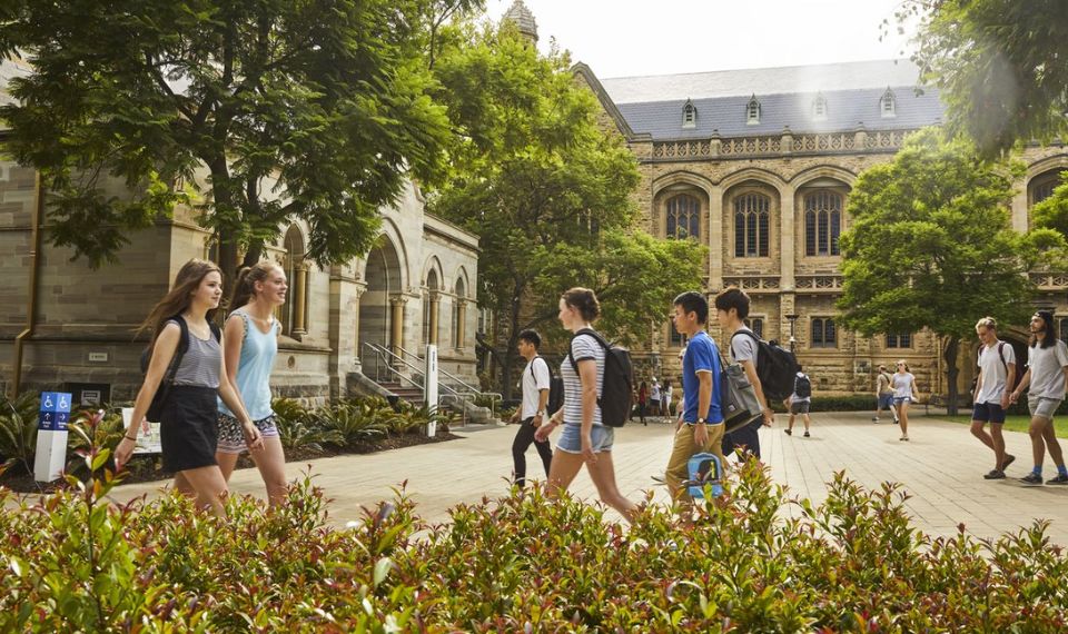 Đại học Adelaide là một trong những ngôi trường xuất sắc nhất ở Úc.