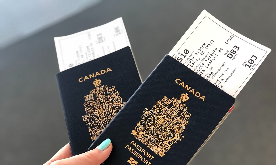 Hộ chiếu xin visa du học Canada cần phải còn thời gian hiệu lực