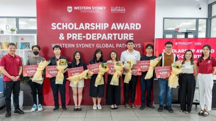 10 sinh viên xuất sắc nhận học bổng Western Sydney International 6,000 AUD