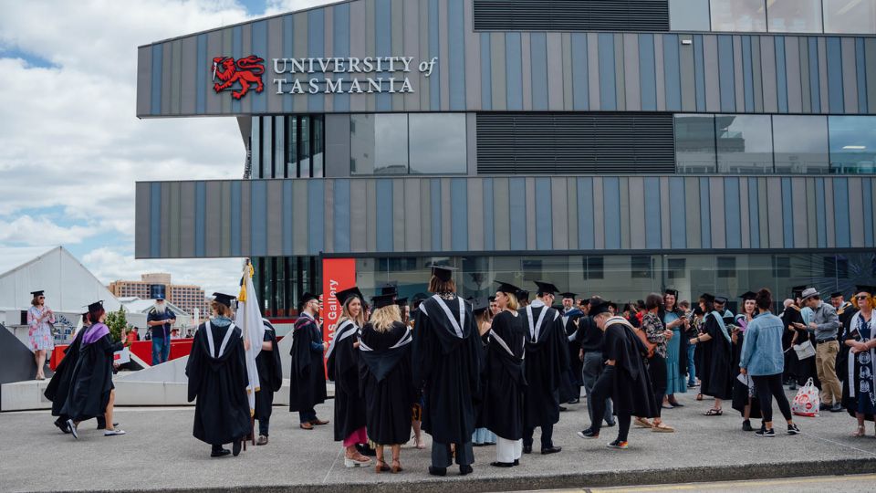 Đại học Tasmania xếp hạng 307 Đại học xuất sắc nhất thế giới (theo QS World University Rankings, 2024)