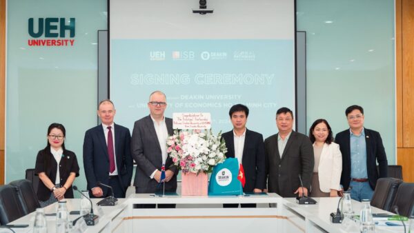 Đại học Kinh tế TP. Hồ Chí Minh ký kết mở rộng hợp tác cùng Đại học Deakin, Úc