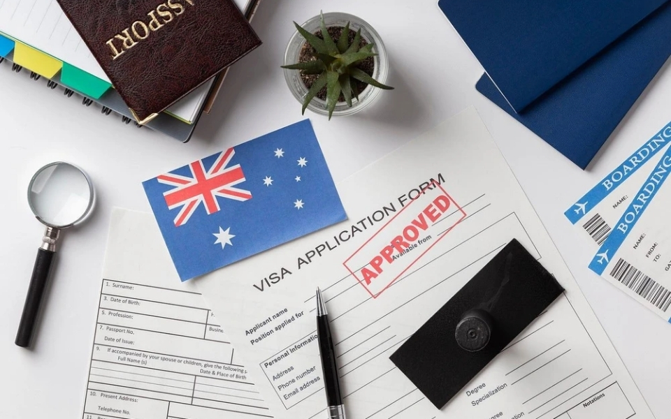 Khoản phí tăng thêm từ visa